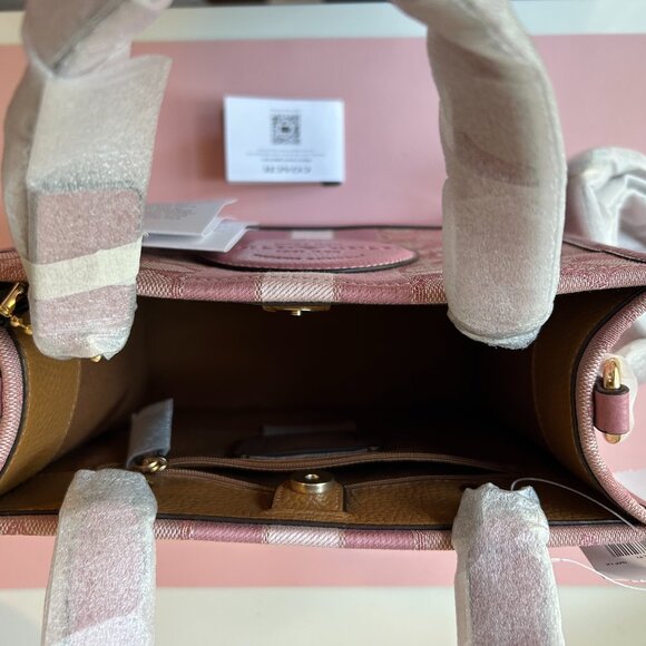 NWT Coach Dempsey Tote Bag 22 In Signature Jacquard With Coach Patch - Picture 7 of 10